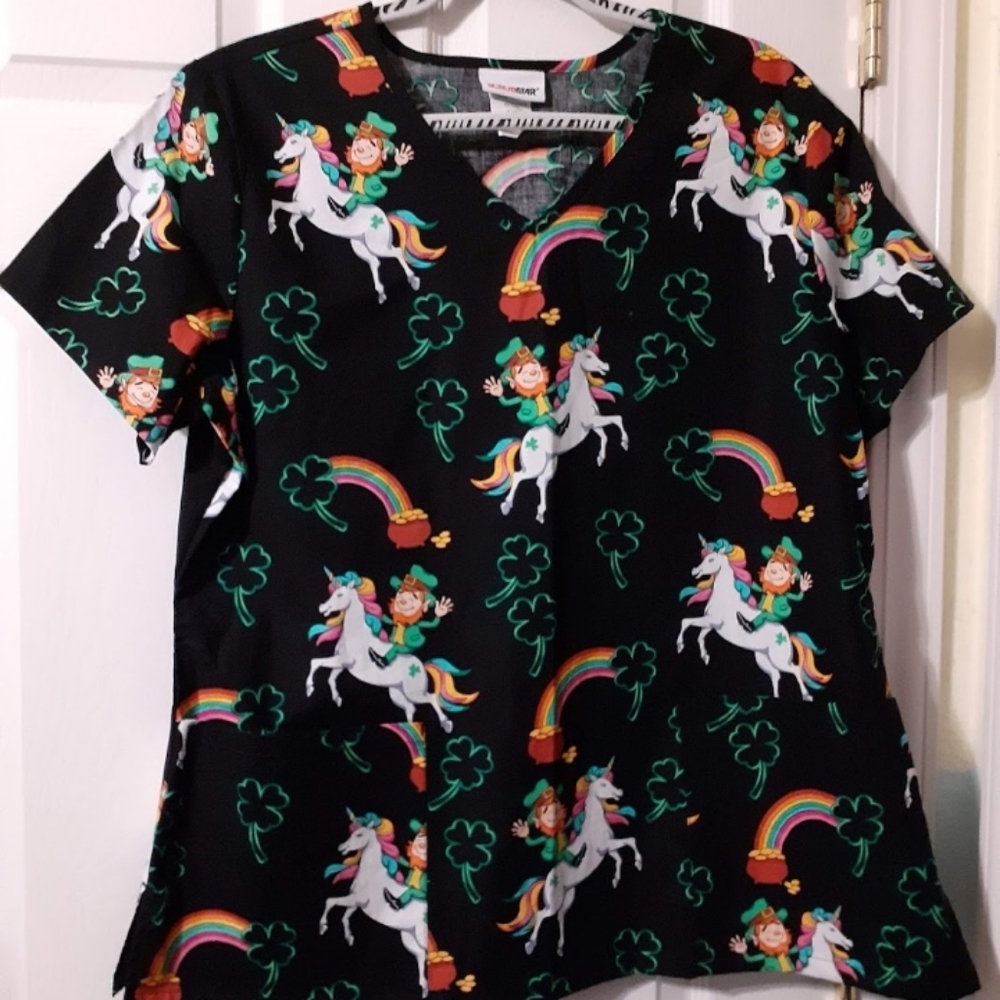 Leprechaun riding Unicorn Scrub Top